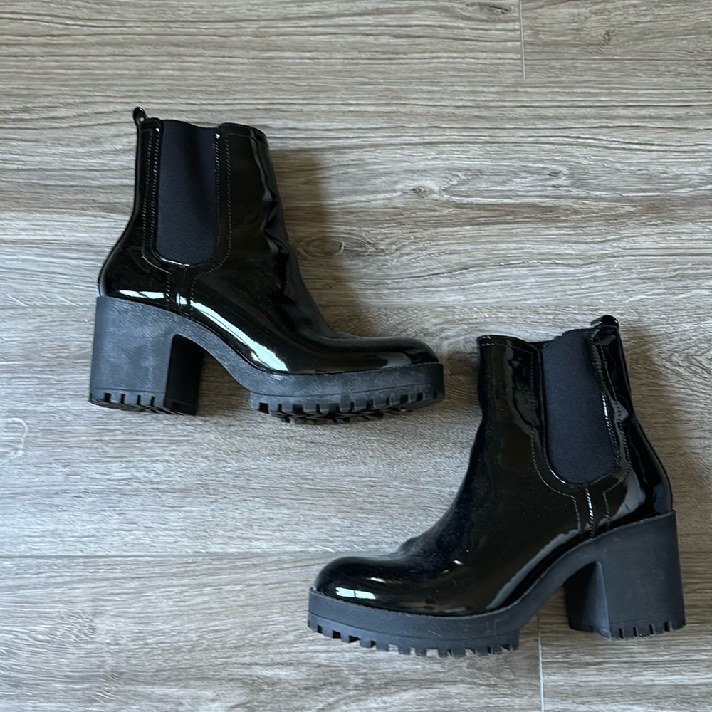 Fall boots